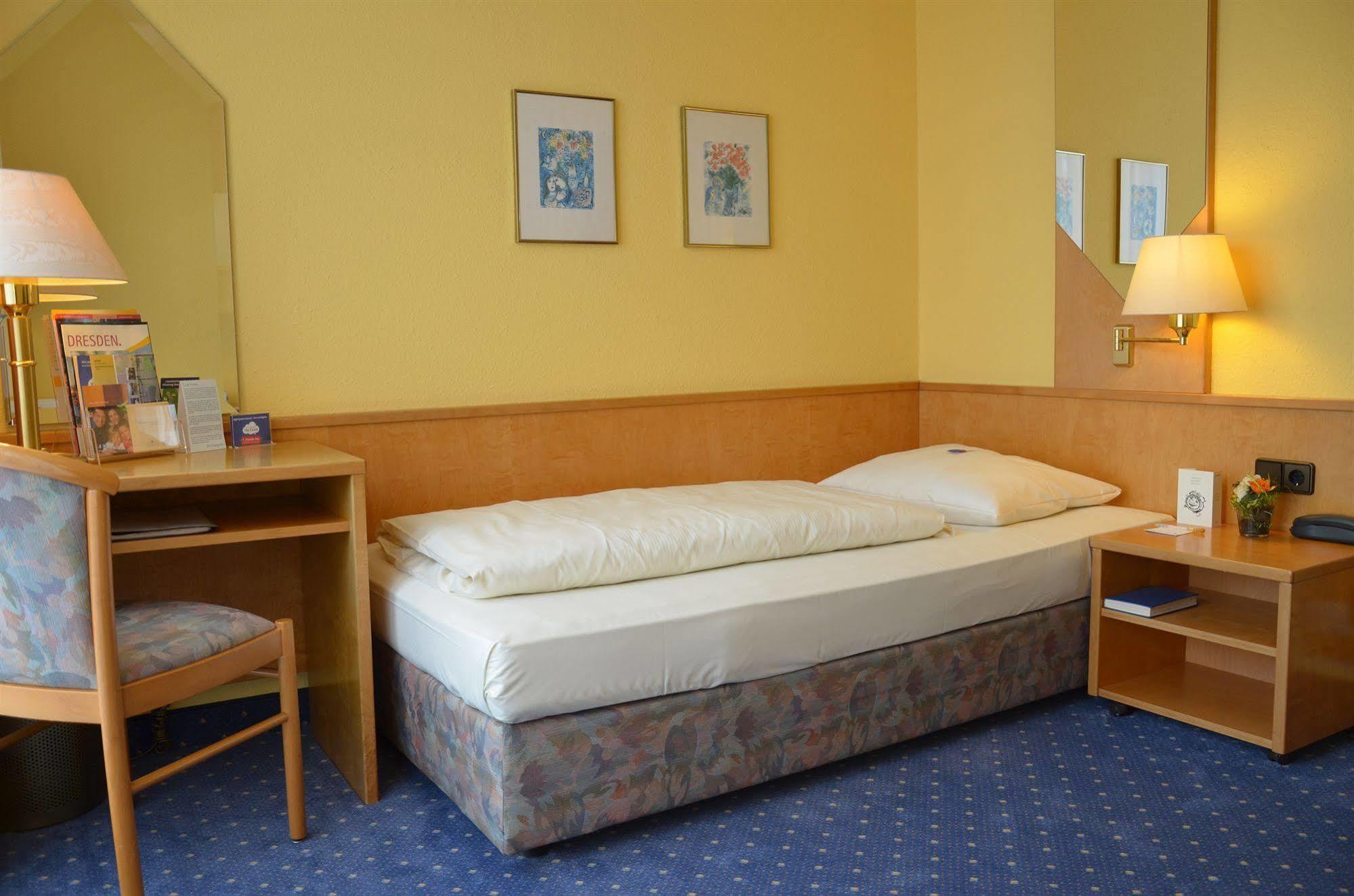Taste Hotel Dresden-Ehemals Residenz Alt Dresden Bagian luar foto